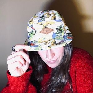 Flat bill tropic hat